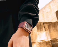 RICHARD MILLE RM 16 02 超薄从动上链手表：美学取手艺